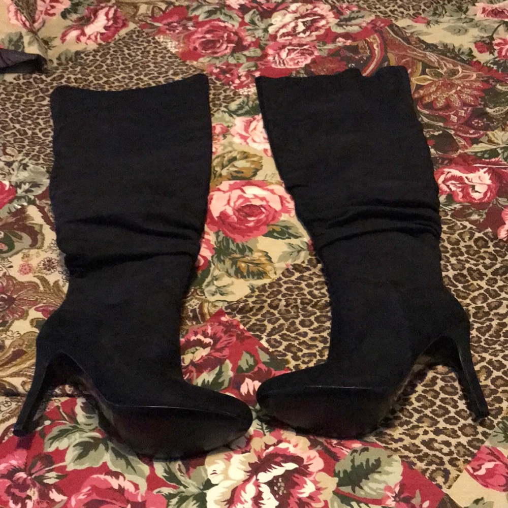 ✨Brand New Just Fab Thigh/Knee Wide Calves Boots ✨